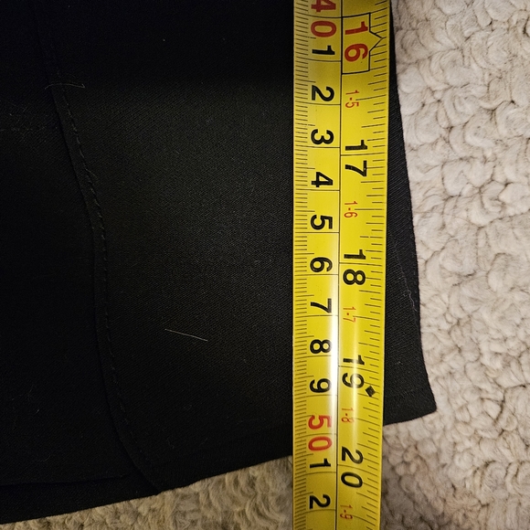 Conrad C black skirt - Picture 5 of 8